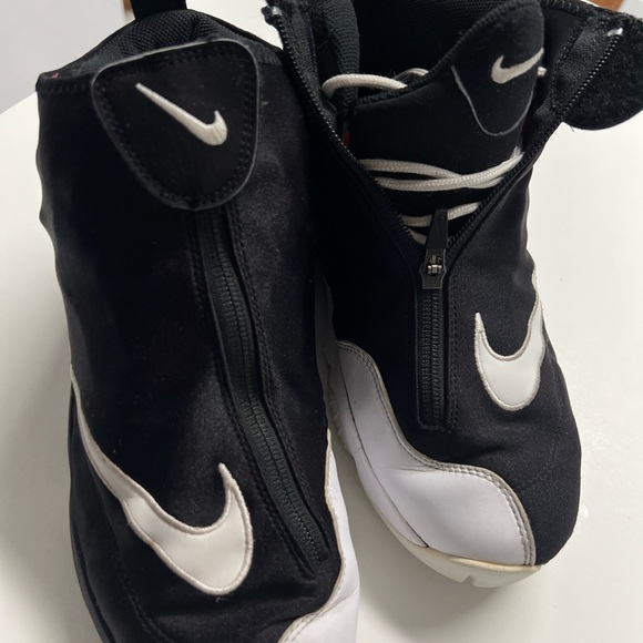 Nike Air Zoom Flight The Glove
Black/White OG - Picture 4 of 5